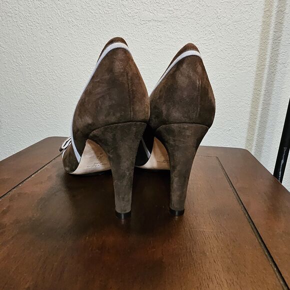 Dana Davis made in Italy brown suede heels with bows size 8.5 pre-owned not worn - Picture 3 of 5